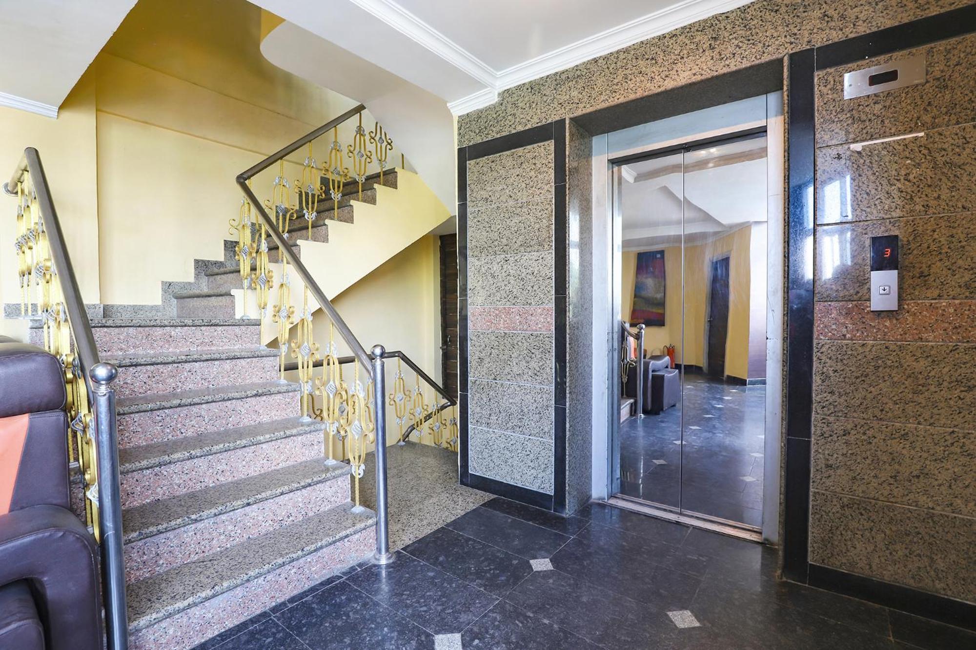 Fabhotel Chamiers Park - Nandanam Chennai Exterior photo